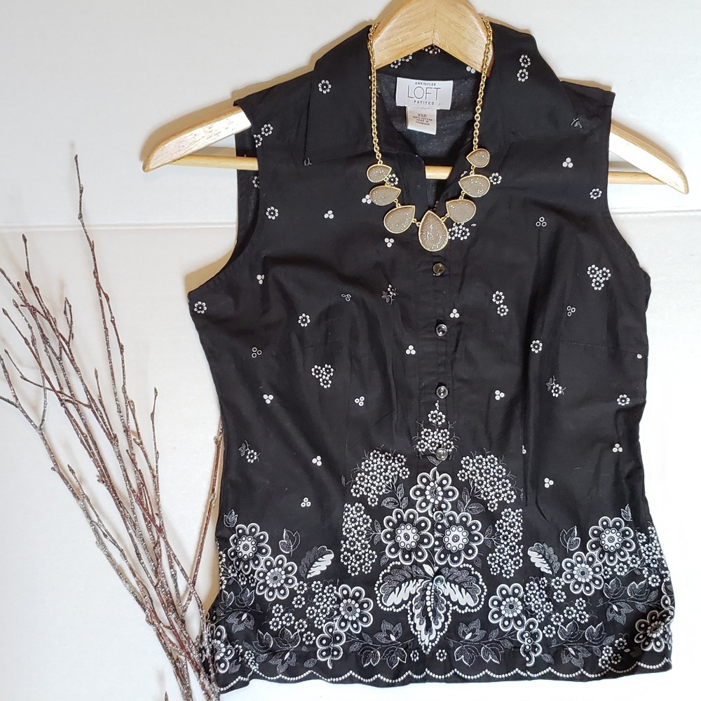 Loft sleeveless blouse